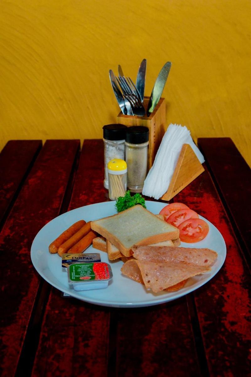 Coconut Style Restaurant & Milinda Guest Otel Unawatuna Dış mekan fotoğraf