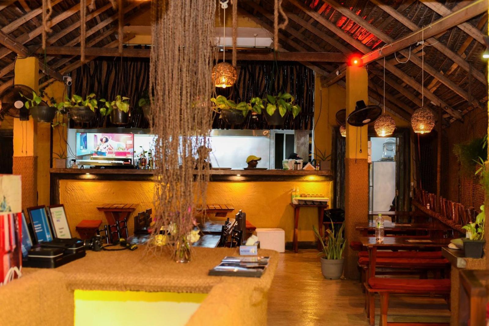 Coconut Style Restaurant & Milinda Guest Otel Unawatuna Dış mekan fotoğraf