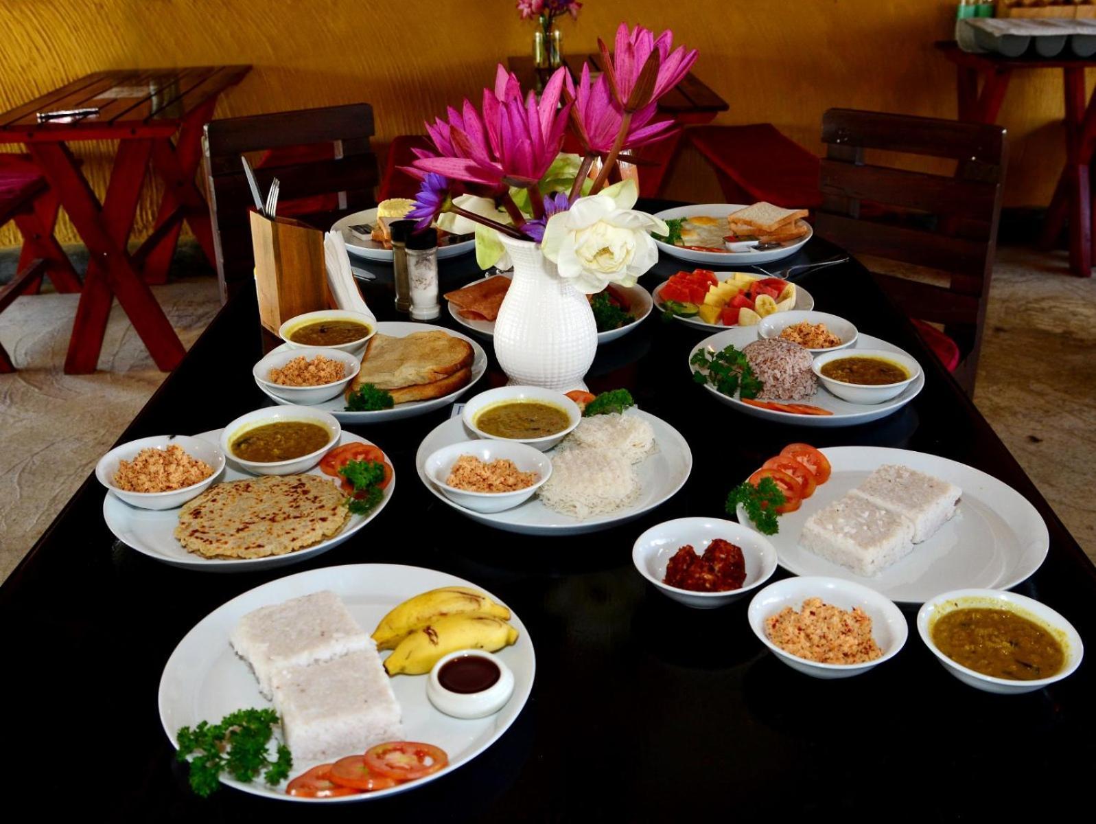 Coconut Style Restaurant & Milinda Guest Otel Unawatuna Dış mekan fotoğraf
